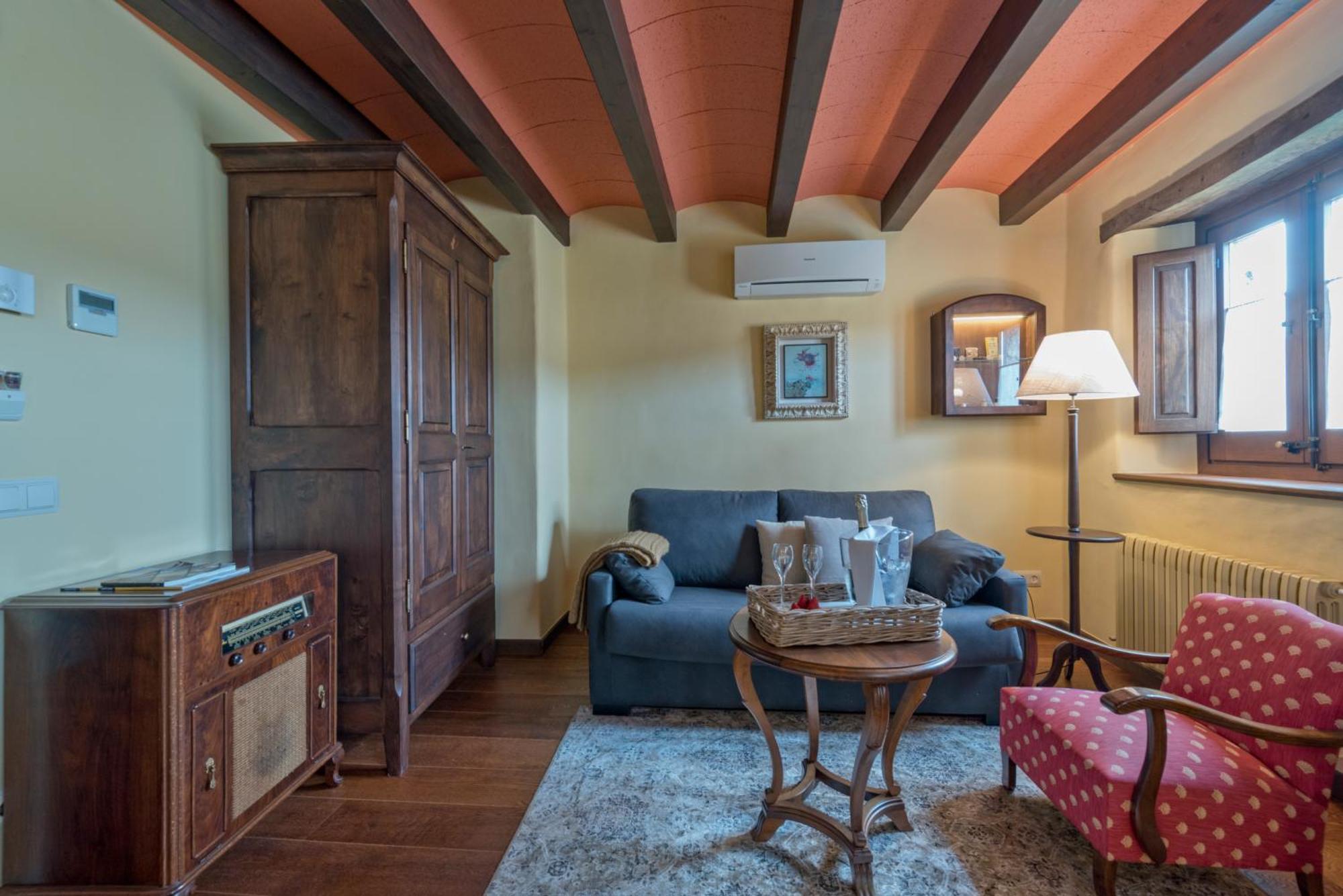 Hotel Cal Sastre Santa Pau Ruang foto
